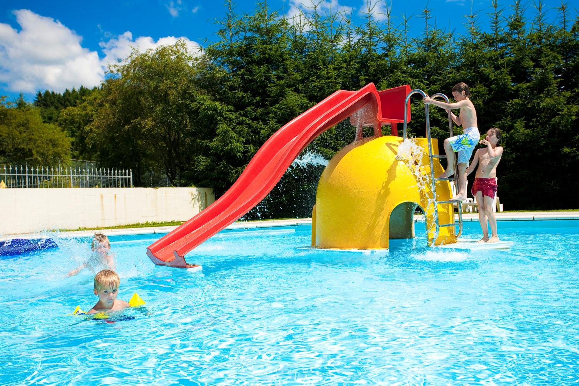 Ardenparks Petite Suisse Hotel Dochamps Kültér fotó
